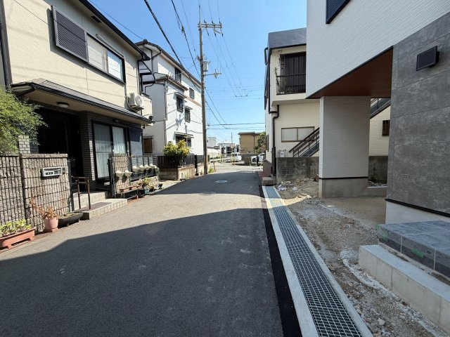 【ヴィレッタの杜】武庫の里二丁目Aの前面道路含む現地写真|前面道路です。