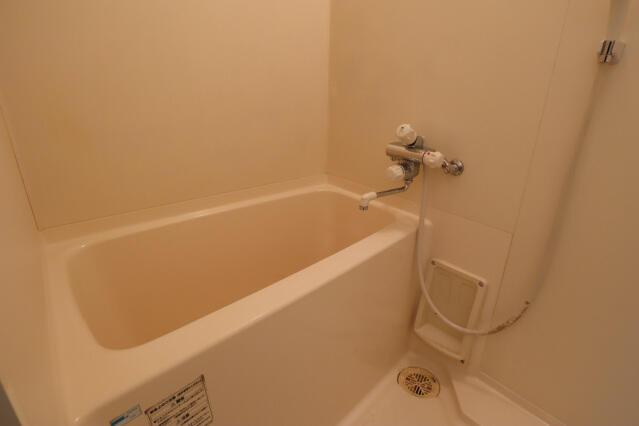 メゾンＳＥＩの浴室| 