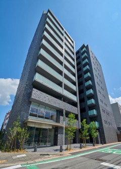 橿原市久米町の賃貸マンションの外観|鉄筋コンクリート造マンション11階建て