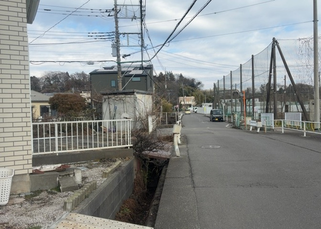 【展望】 | 土地の地勢が高台の場合、景色を綺麗にみることができ、景色にこだわってお家探ししている方におすすめです！また平坦地よりも風通しがいいというメリットがあります。デメリットもあるので是非現地でご確認下さい。