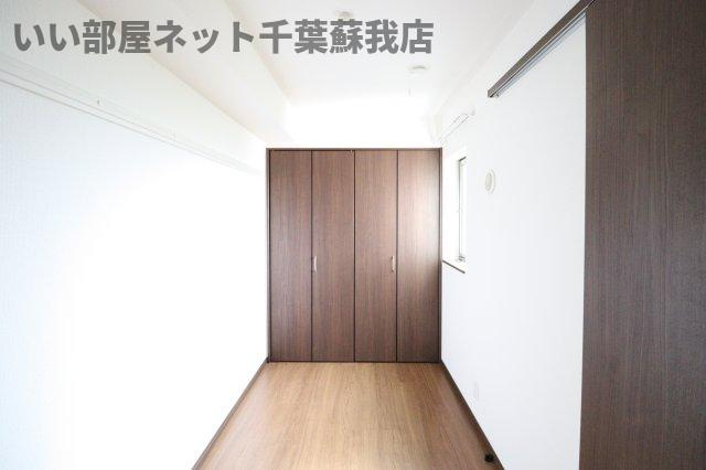 GRACIM_01 の洋室|明るい洋室です