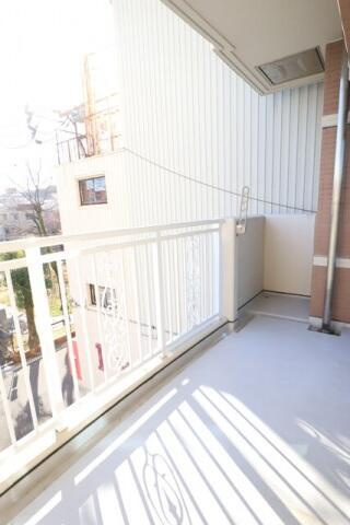 ア・ラ・モードはりまやのバルコニー| 