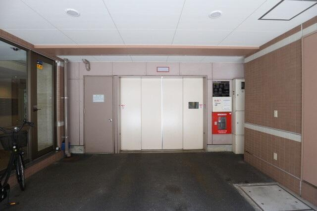 ア・ラ・モードはりまやのエントランス| 