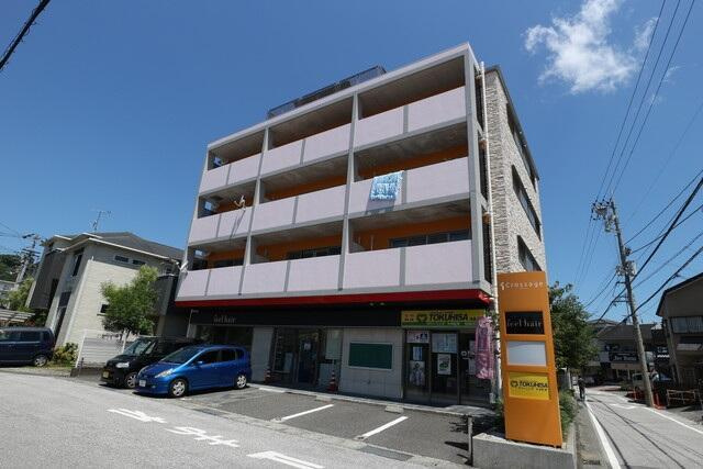 クロスアージュ