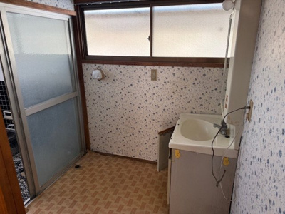 【脱衣所】 | 佐久市平賀中古住宅２