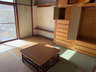 【和室】 | 佐久市平賀中古住宅２ | 西側