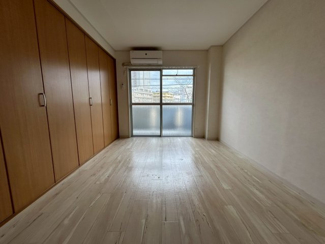 ハイツサンライズの洋室