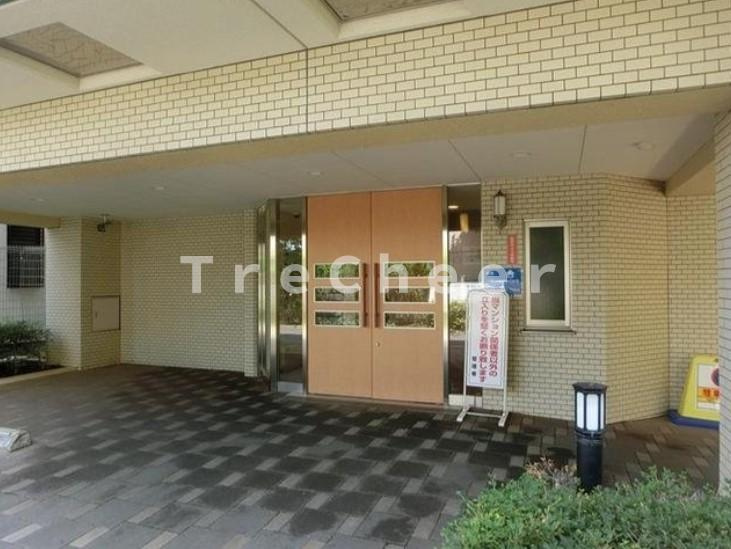 ラフィーヌ上池袋のエントランス