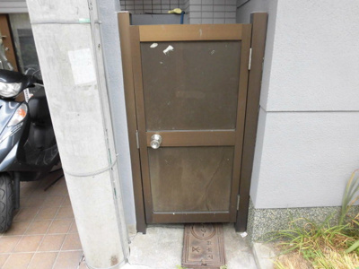 【その他共用部分】 | メイティーテン | 専用のごみ置き場も設置されています