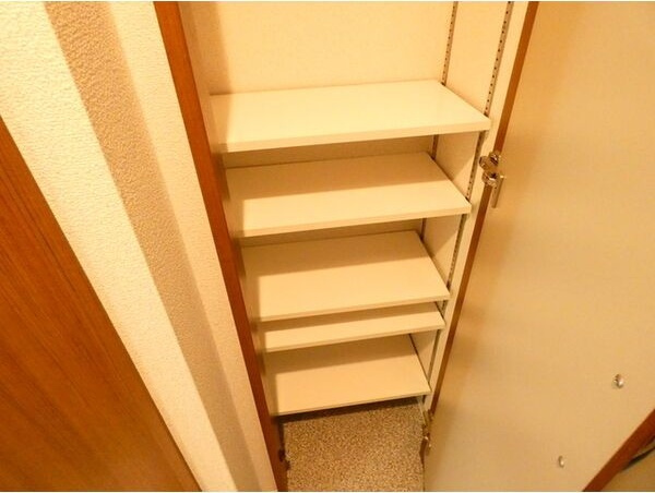 パルテ　デル　マーレの玄関