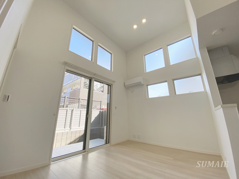 Lys blancの居間・リビング|11.2帖リビングダイニング☆