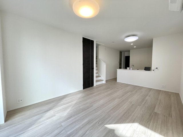 練馬区平和台3丁目　省エネ×長期優良住宅　限定3棟のキッチン|2号棟