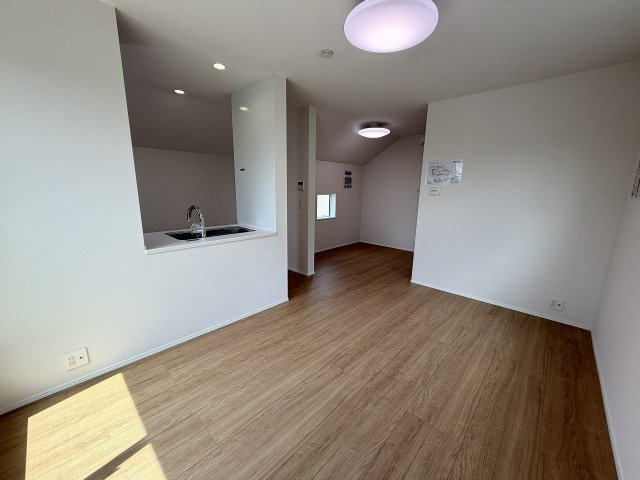 練馬区平和台3丁目　省エネ×長期優良住宅　限定3棟の居間・リビング|1号棟