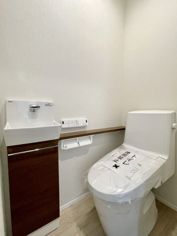 練馬区平和台3丁目　省エネ×長期優良住宅　限定3棟の洋室|2号棟