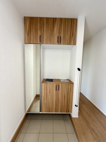 練馬区平和台3丁目　省エネ×長期優良住宅　限定3棟の玄関|1号棟
