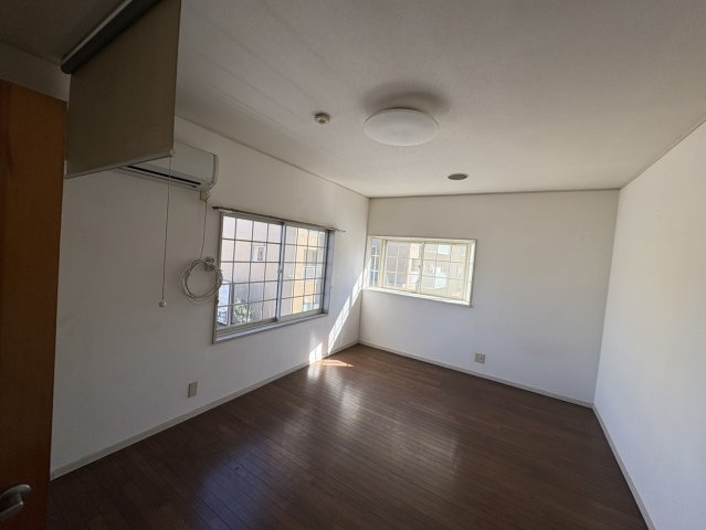 サンライズ塚田の居間・リビング