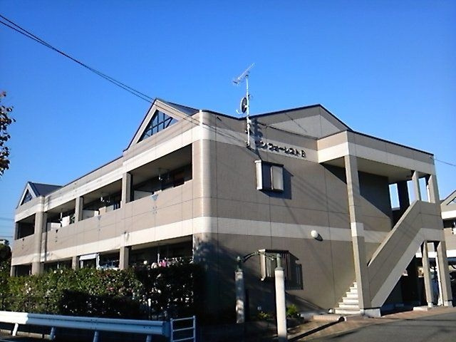 大野城市畑ケ坂２丁目のアパート