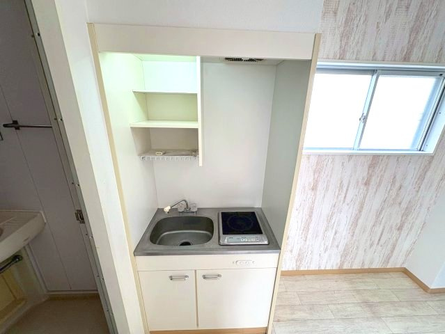 スタンドアップ道明寺のキッチン