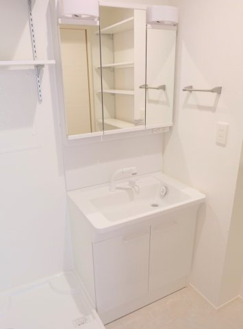 グッチ・フィールドの洗面所