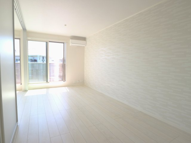 グッチ・フィールドの居間・リビング