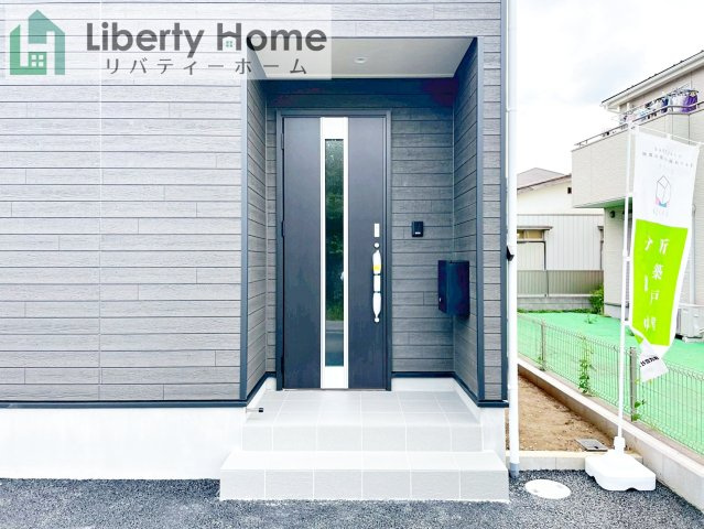 土浦市中第9　新築戸建　1号棟のエントランス