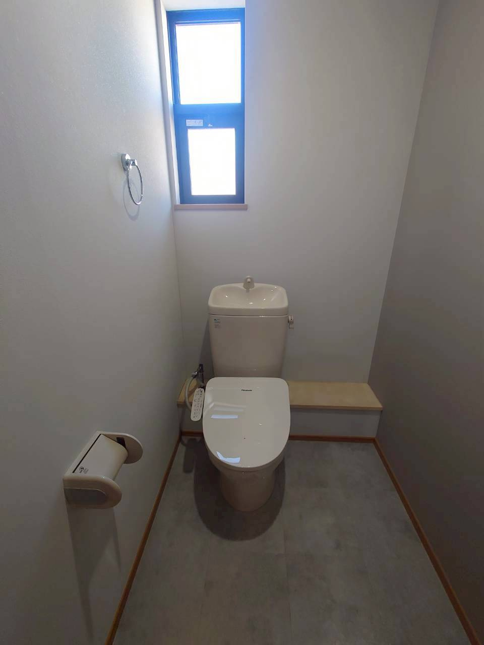 三好丘桜二丁目戸建てのトイレ
