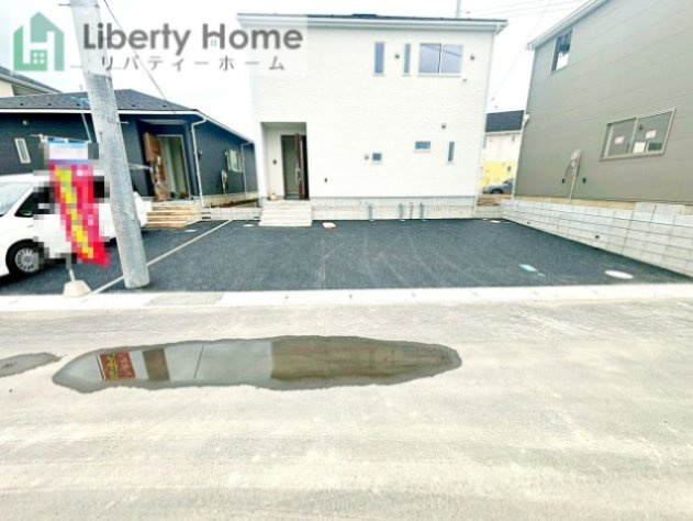 常総市本石下第12　新築戸建　2号棟の駐車場