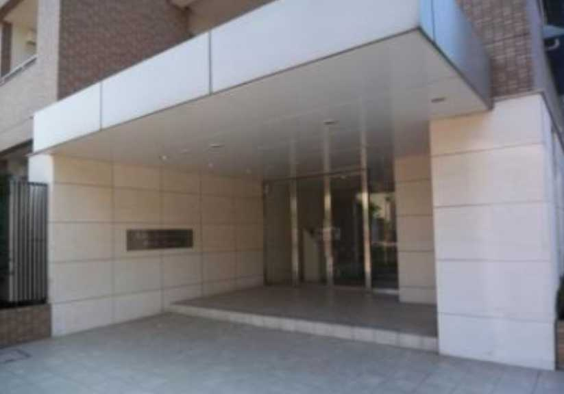 アーデン駒沢パークフロント　ペット相談　ネット無料　日勤管理人のエントランス