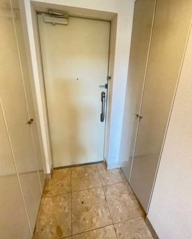 アーデン駒沢パークフロント　ペット相談　ネット無料　日勤管理人の玄関