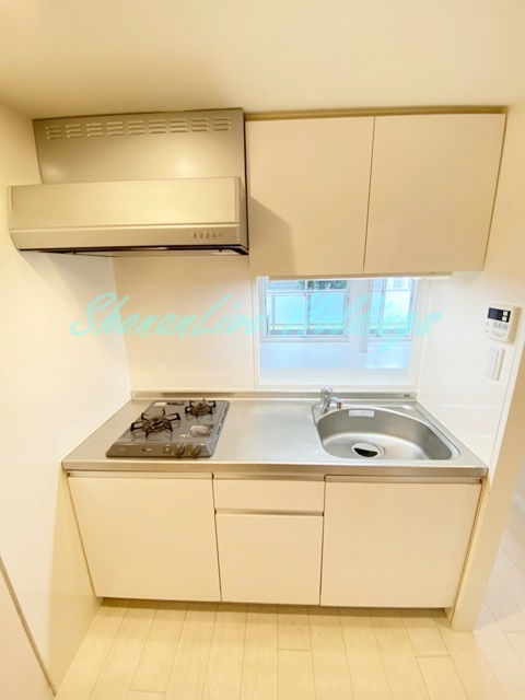 横浜市戸塚区戸塚町の賃貸マンションのキッチン