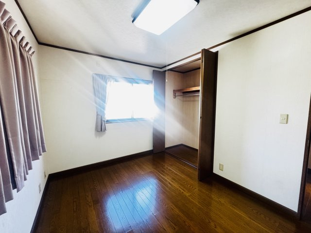 高崎市飯塚町　中古住宅の洋室|高崎市飯塚町　中古住宅
