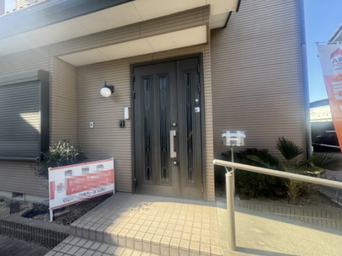 高崎市飯塚町　中古住宅の玄関|高崎市飯塚町　中古住宅
