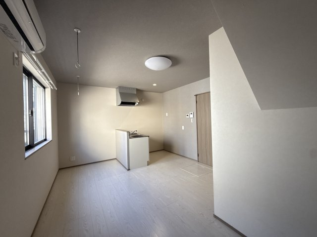 PLS　TOMINAGAの居間・リビング