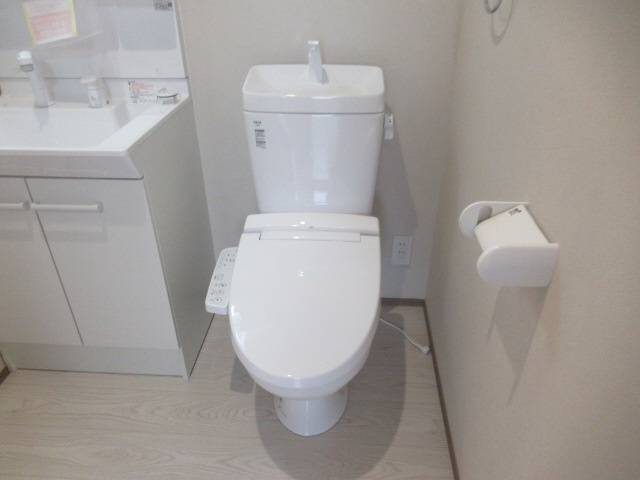 PLS　TOMINAGAのトイレ