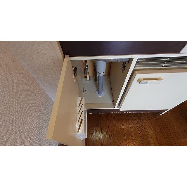 インディビレッジのキッチン|キッチン下部収納