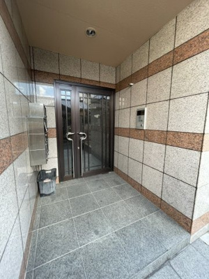 【エントランス】 | スタンドアップ柴島 | 毎日通るエントランスはこのようになっています