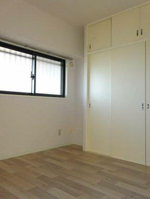 【居間・リビング】 | 海浜不動産第2ビル