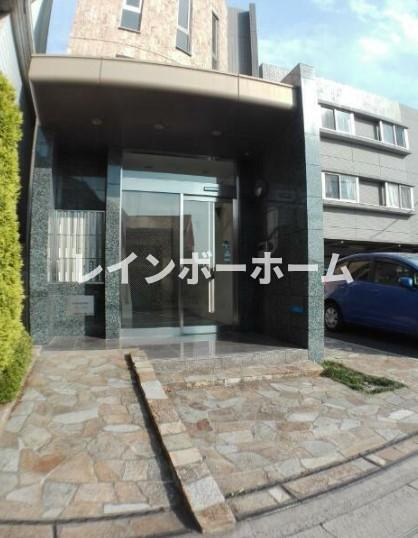 グランプエルタのエントランス