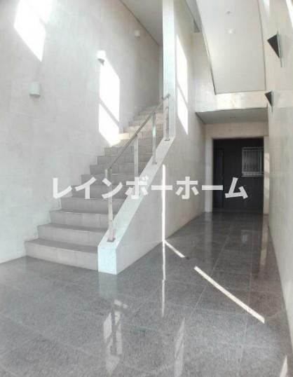 グランプエルタのロビー