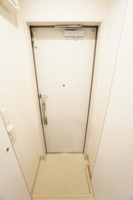 【玄関】 | リブリ・みどり野 | ※同物件・同タイプの写真です。