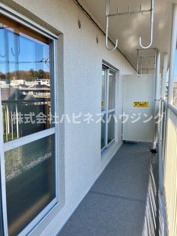 柏グリーンハイツG棟のバルコニー