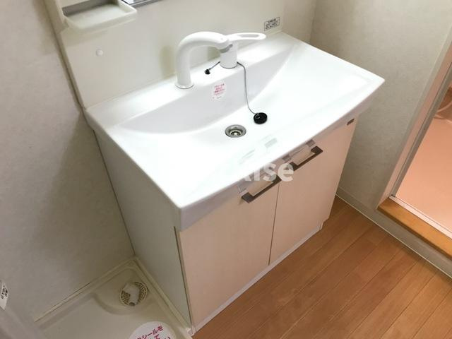 サンパレスⅥの洗面所|洗髪洗面化粧台