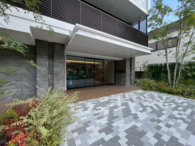 リーフシティ市川　ザ・レジデンスのエントランス