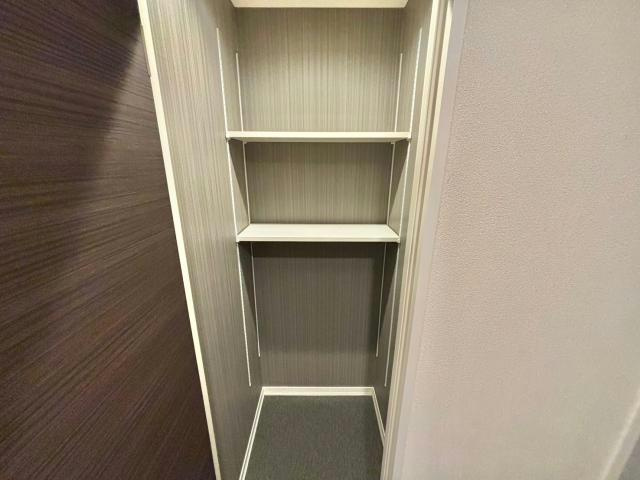 BEREO南条の玄関