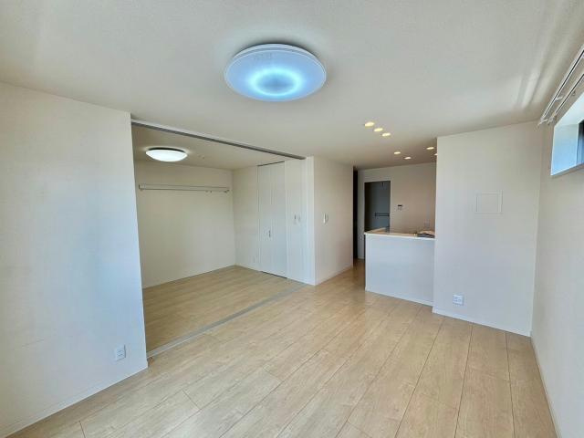 BEREO南条の居間・リビング