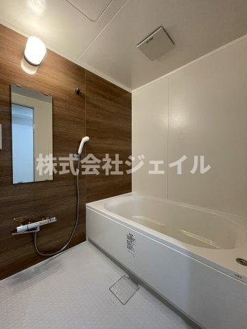中古マンション　グリーンスクエア三田の浴室