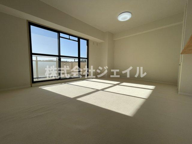 中古マンション　グリーンスクエア三田の居間・リビング