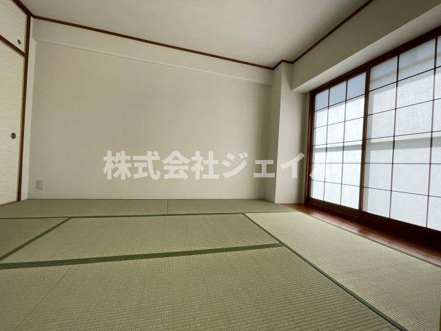 中古マンション　グリーンスクエア三田の和室