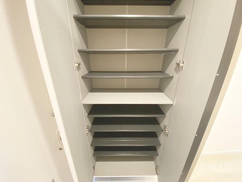 ＩＳＭ常盤の収納|シューズボックスです☆