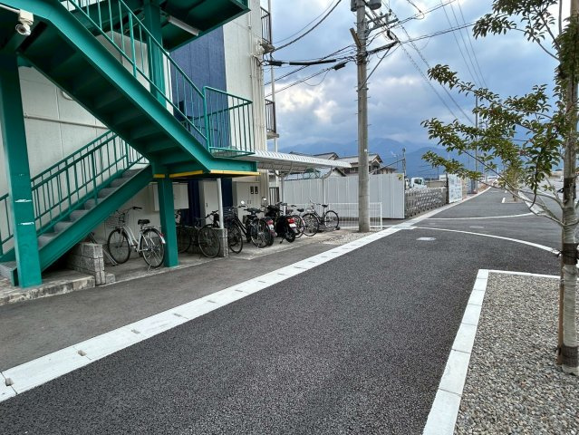 メイプルタウンの駐車場